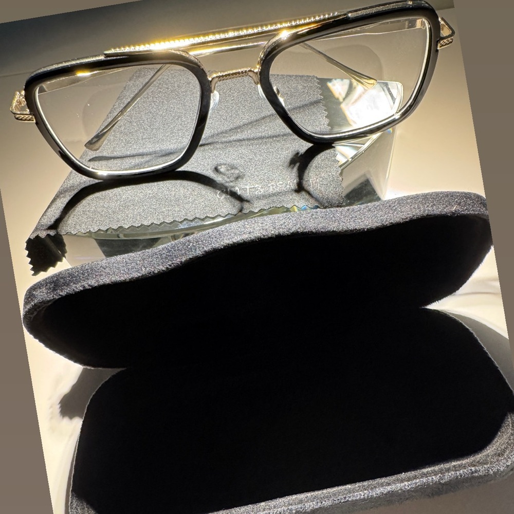 Glitz Black and Gold Frame Eyeglasses with Case